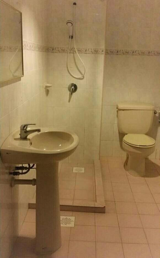 Bathroom, Star Regency Hotel & Apartments, Cameron Highlands