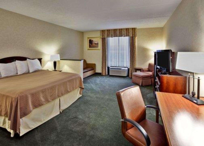 Bedroom 4, Quality Inn & Suites Somerset Area, Pulaski