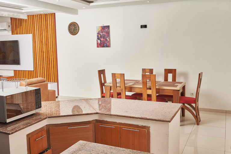 Others 3, Luxe Guest House, Wouri