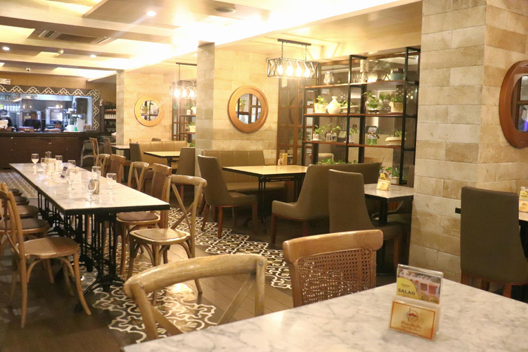 Food & Drinks 5, Hotel Del Rio, Iloilo City