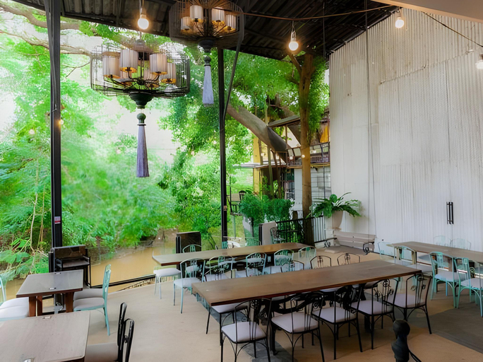 Food & Drinks 5, Rimtarn Hotel Pakchong, Pak Chong