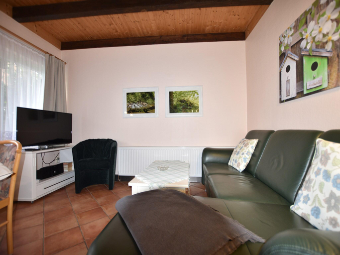 Others 3, Ferienhaus nahe Ostseekuste und Wald, Rostock