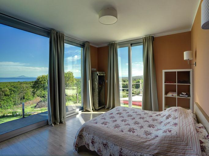 Bedroom 3, Villa in Istria with Infinity Pool Sauna, Marčana