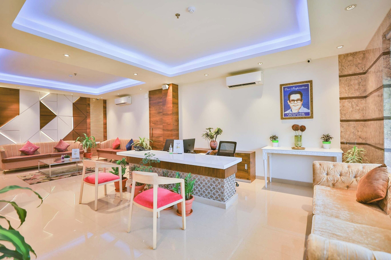 Others 5, Hotel Crystal Crown, Cuttack