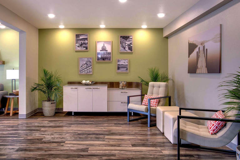 Public Area 2, WoodSpring Suites Baltimore White Marsh - Nottingham, Baltimore