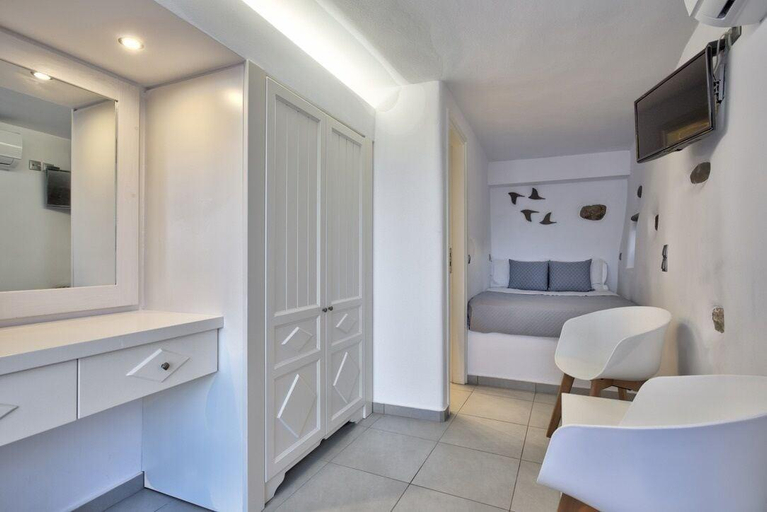 Bedroom 4, Katerina Mare, South Aegean