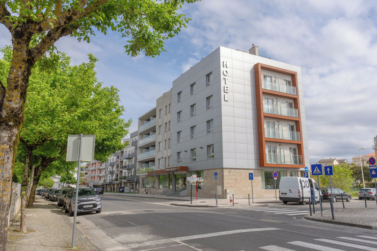 Exterior & Views 2, Hotel Azinheira by RIDAN Hotels, Ourém