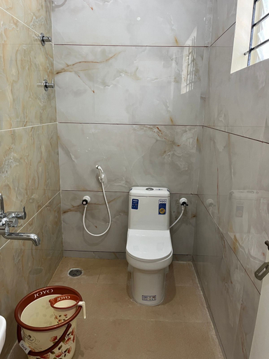 Bathroom 3, Sriram Guest House, Chikmagalur