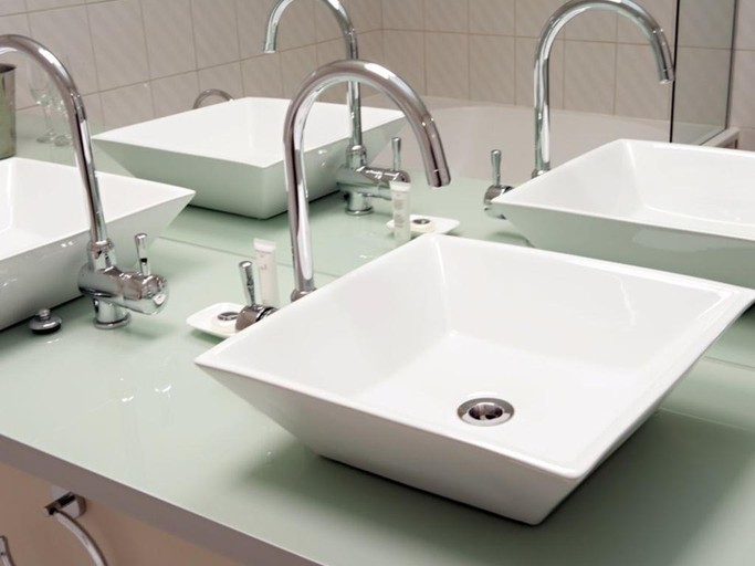 Bathroom 5, Beau Monde International, Manningham - West