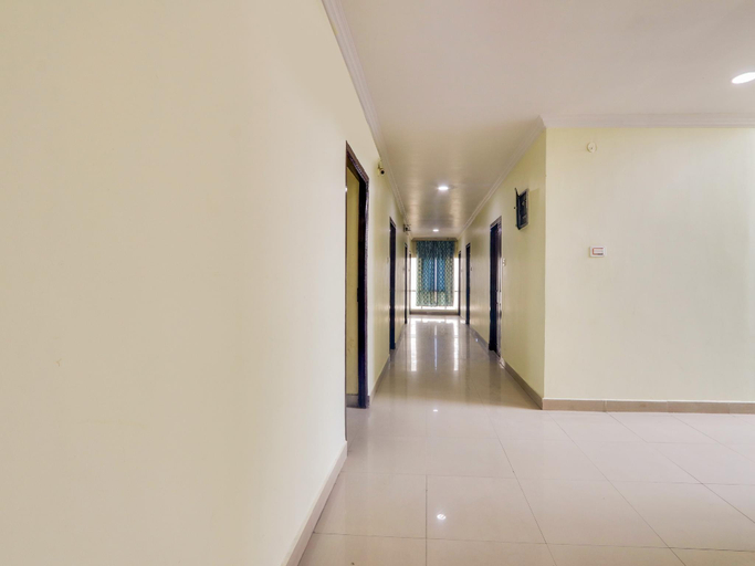 Others 3, Super Hotel O SS ELITE, Karimnagar