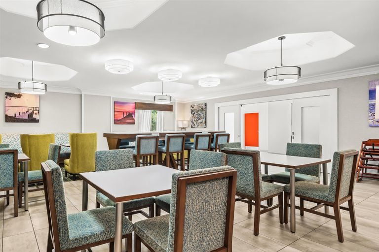 Food & Drinks 5, Hampton Inn Elkton, Cecil