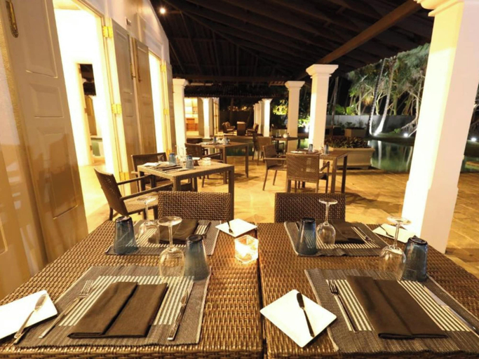 Food & Drinks 5, Era Beach, Habaraduwa