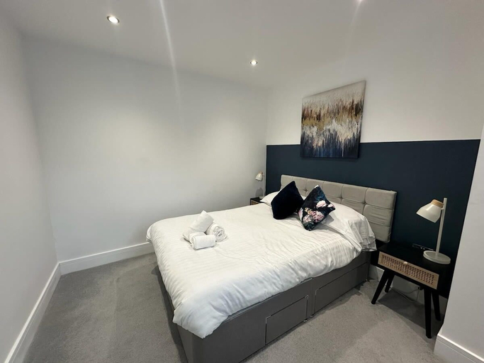 Bedroom 2, Kings Gate House Apartments, Peterborough