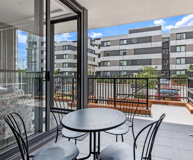 Others 5, Kozyguru | Penrith | 2 Bed 2 Bath Apt Free Parking, Penrith - West
