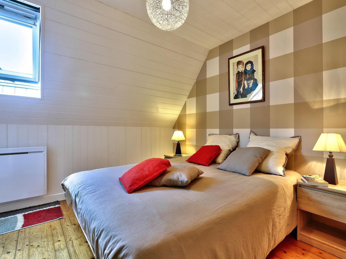 Bedroom 2, Stone House in Huelgoat, Brittany, Finistère