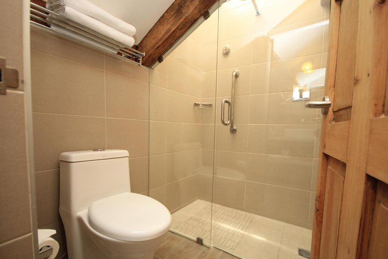 Bathroom 4, Ciudad Real Centro Historico, San Cristóbal de las Casas
