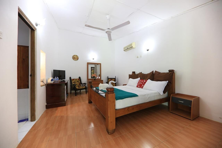 Bedroom 3, Sundaras Sigiria Jungles Cave Resort, Dambulla