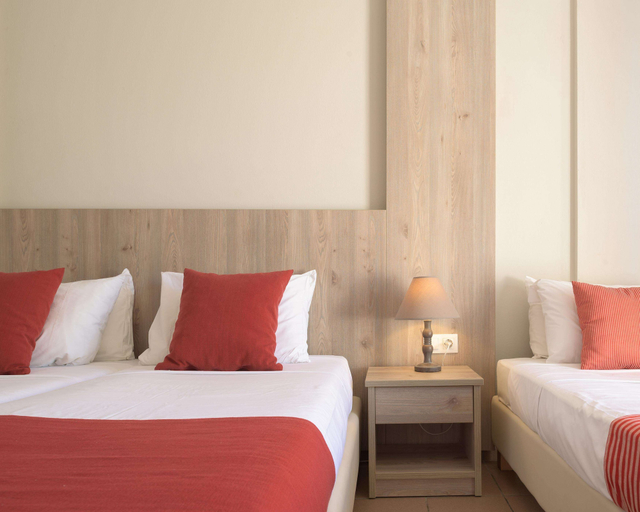 Bedroom 4, Central Hersonissos Hotel, Crete