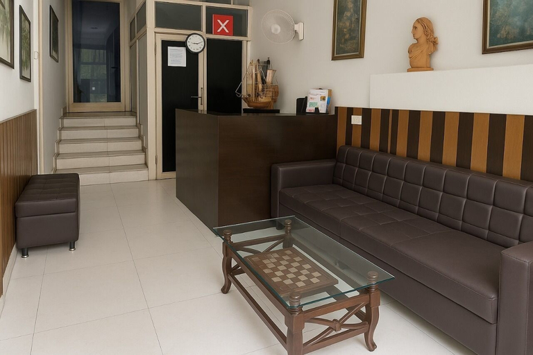 Others 4, Esscone house, Gurgaon