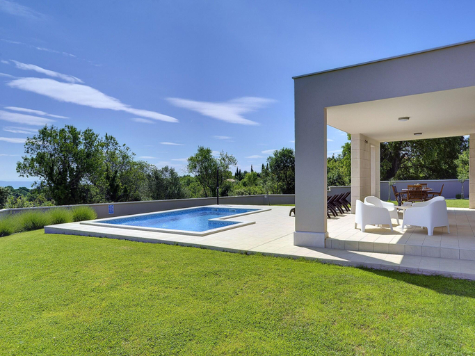 Sport & Beauty 2, Holiday Home in Kavran near the Sea, Marčana