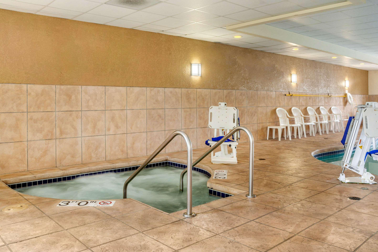 Public Area 3, Sleep Inn & Suites Airport, Milwaukee