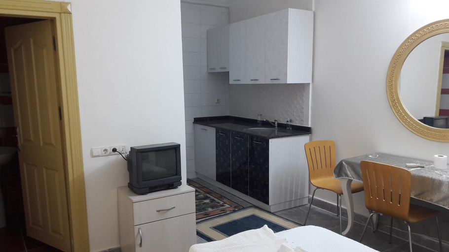 Bedroom 3, Gunay Pansiyon Antalya, Antalya