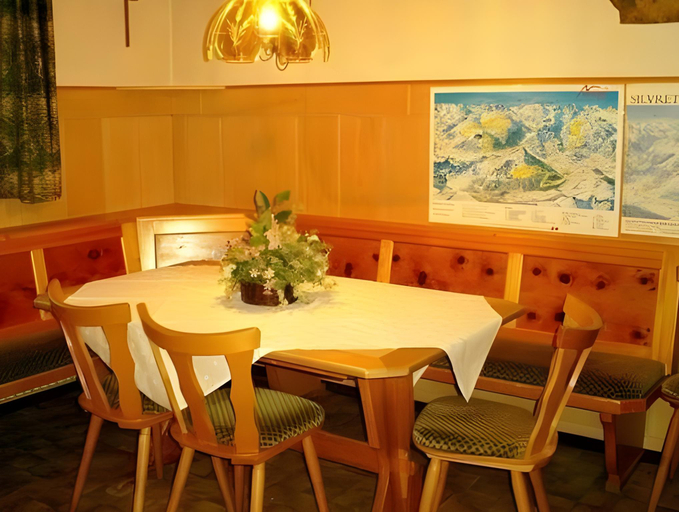 Food & Drinks 4, Apartment in St. Gallenkirch near Ski Slopes, Bludenz