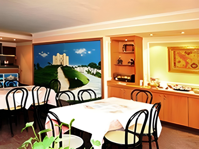 Restaurant 2, Hotel Cristal, Bari