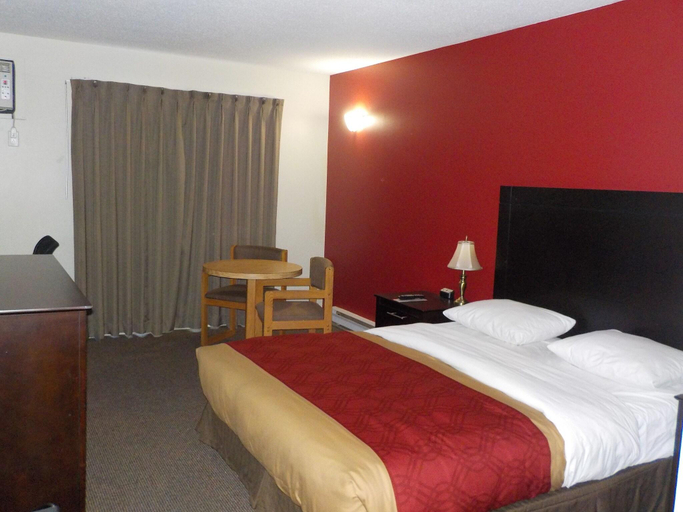 Bedroom 3, Econo Lodge Vernon Area, North Okanagan