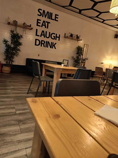 Food & Drinks, Grand Plaza, Nouakchott