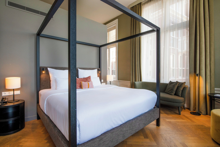 Bedroom 3, Pestana Amsterdam Riverside, Amsterdam