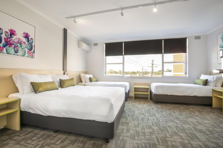 Bedroom 30