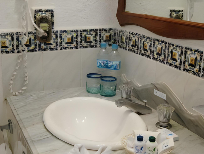 Bathroom 5, Hotel Del Angel, Apizaco, Xaltocan