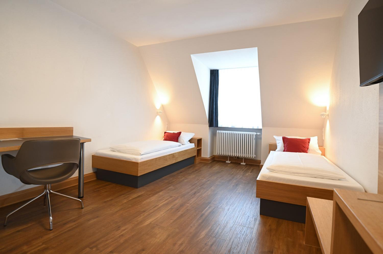 Others 2, Bildungs-&Tagungshäuser Vierzehnheiligen, Lichtenfels