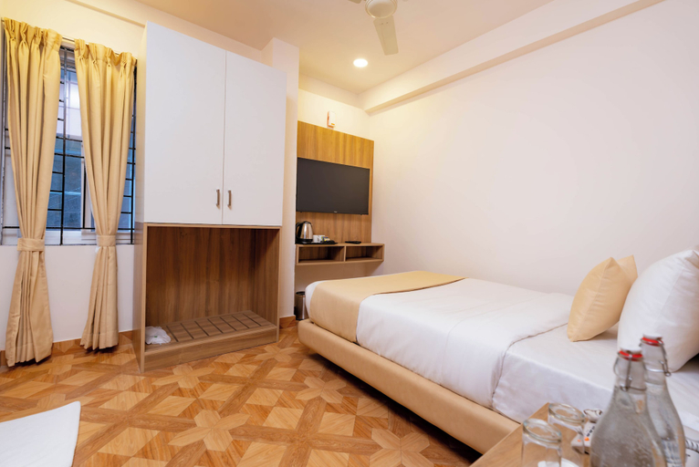 Bedroom 3, U by Z Hotels, Seshadripuram, Bangalore