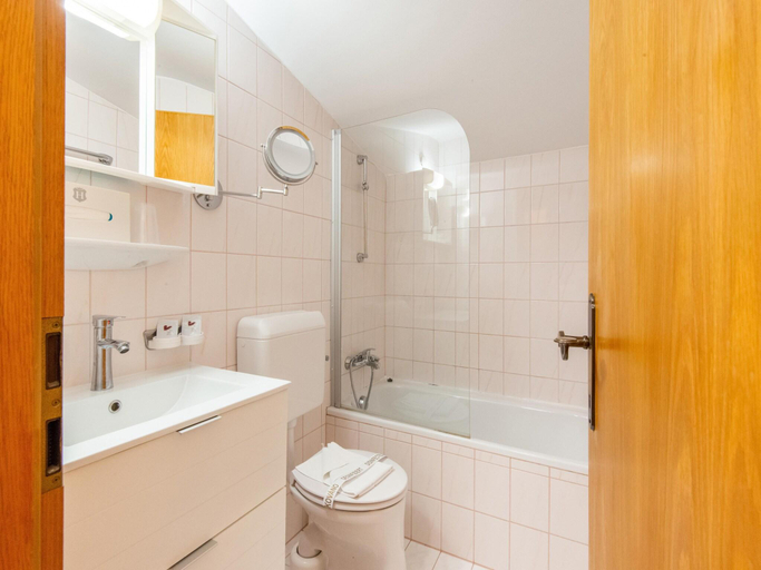 Bathroom 3, Chalet in Oberau near Ski Slopes, Kufstein