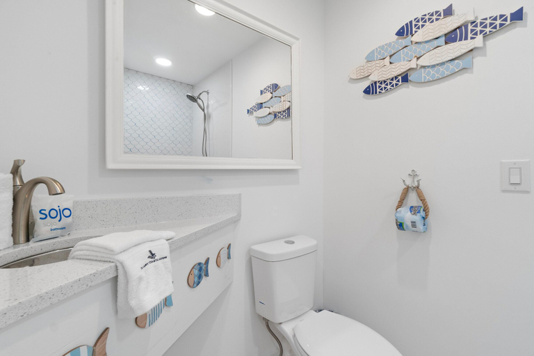 Bathroom 3, Our Derby Dunes, Baldwin