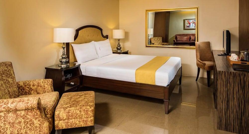 Bedroom 3, Palette Torre Venezia Suites, Quezon City