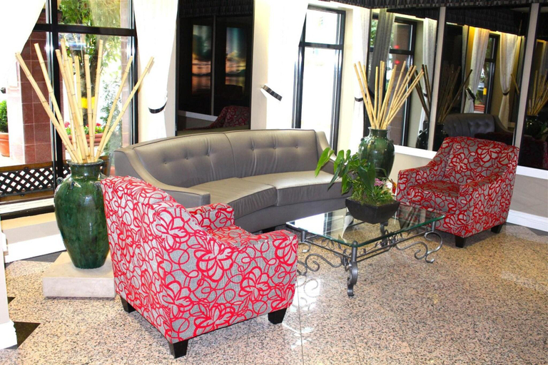 Public Area 2, Harrison Lake Hotel, Fraser Valley