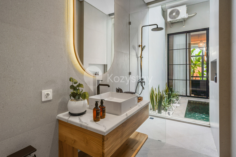 Bathroom 5, Lucenta Villa by Kozystay - Canggu, Badung