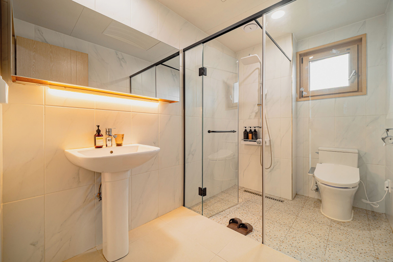 Bathroom 5, Masion Sanbang Jeju, Seogwipo