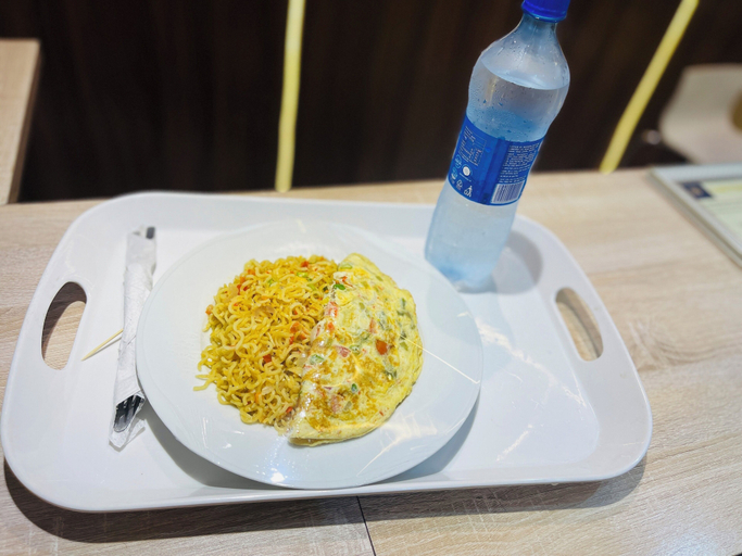 Food & Drinks 4, Hotel Padelia and Apartment, Mushin
