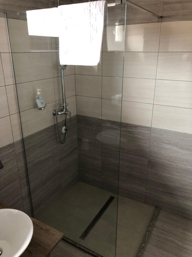 Bathroom 3, Kovacs Hotel Superior, Vásárosnamény