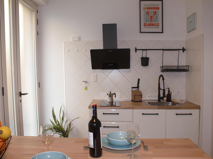Others 4, Zanardelli Bright Flat, Florence