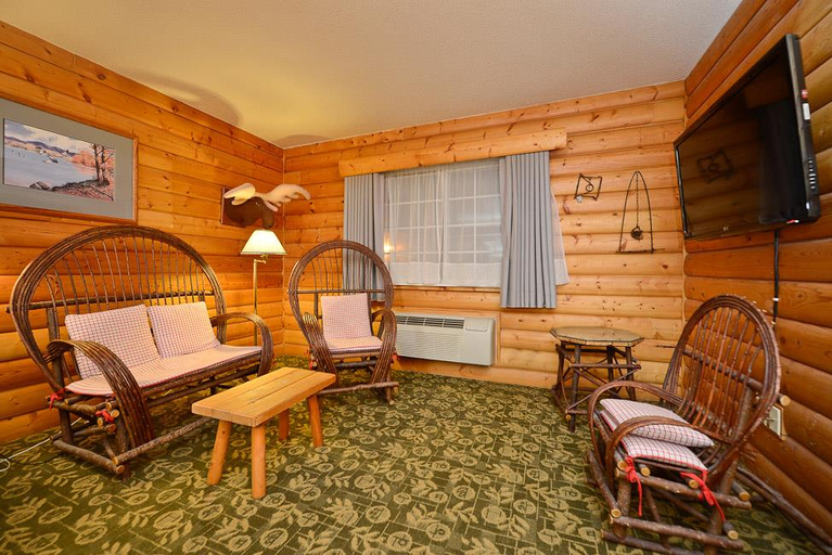 Exterior & Views 2, Quality Inn & Suites Red Wing, Goodhue