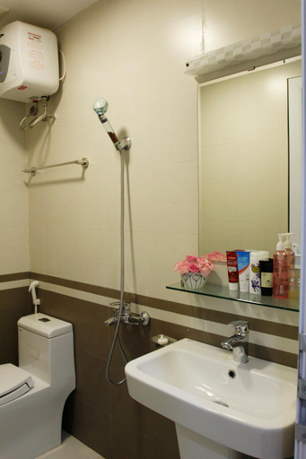 Bathroom 5, iStay Hotel Apartment 2, Từ Liêm