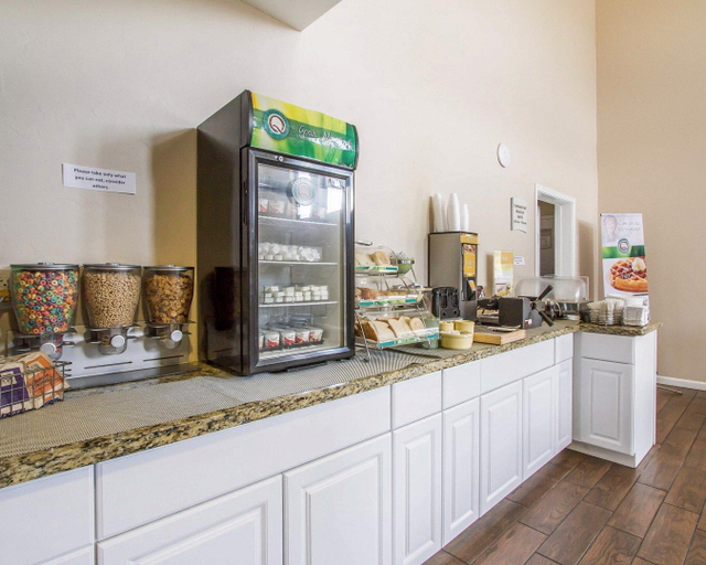Food & Drinks, Quality Inn Flagstaff East I-40, Coconino