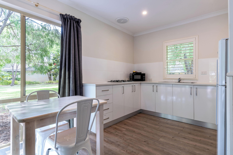 Dining Room 10