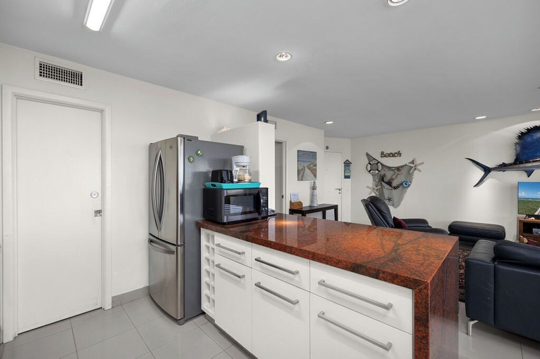 Others 3, Beachfront by South Padre Resort Rentals, Cameron