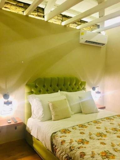 Bedroom 2, Metis Athens Suites, Attica